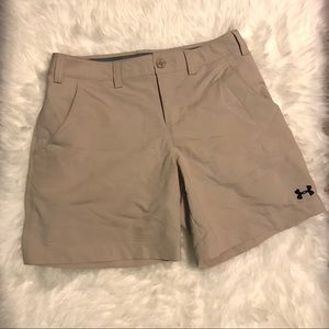 Women’s Under Armour Khaki Shorts Size 4